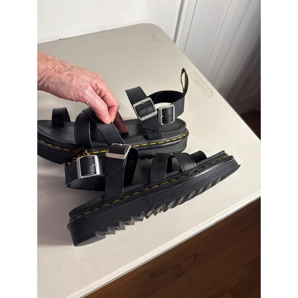 Dr. Martens Nartilla Black Leather Gladiator Toe Loop Platform Sandals Women 10